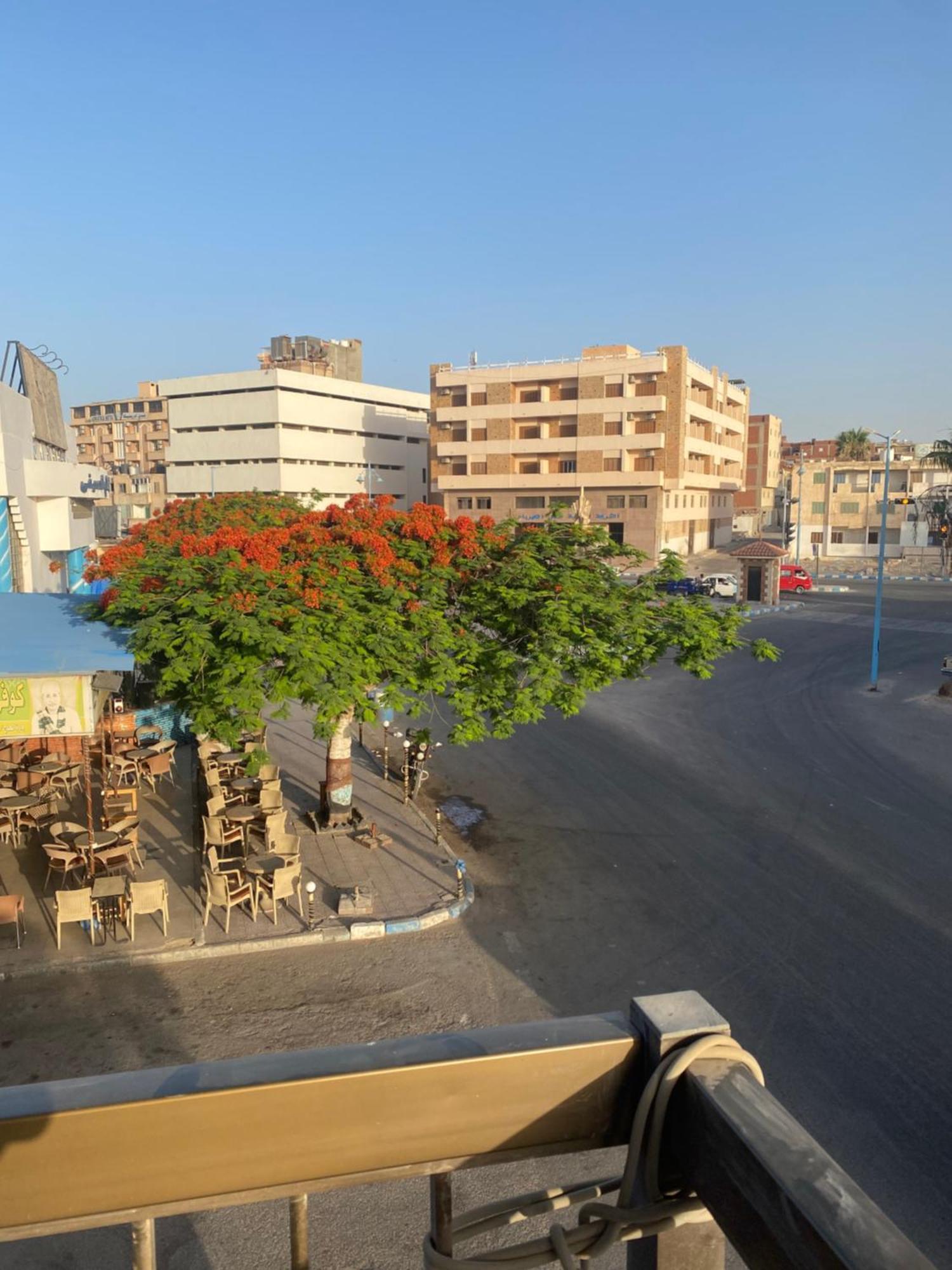 الساحل بجوار السينما السلام والسيرك العالمي وفندق السلام Apartment *